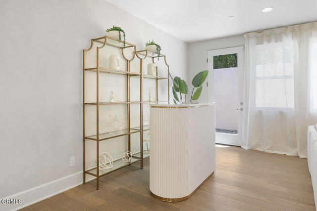 Detail Gallery Image 30 of 66 For 2417 E Hillcrest Dr, Thousand Oaks,  CA 91362 - 4 Beds | 3/1 Baths