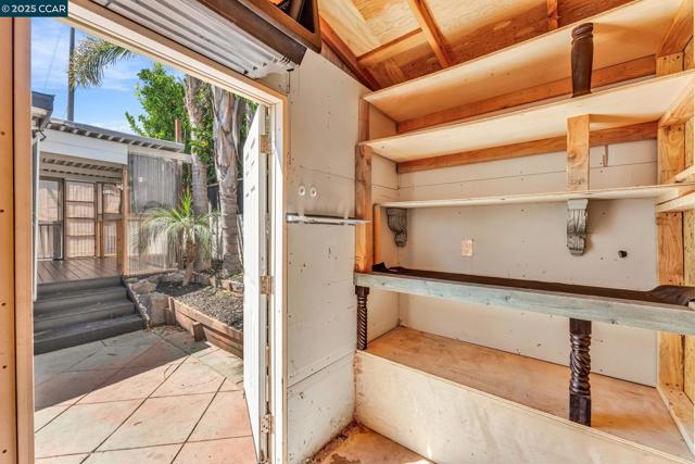 189 Suez Dr, Pacheco CA: https://media.crmls.org/mediaz/8d0f640a-9475-4b44-8250-973171223d61.jpg