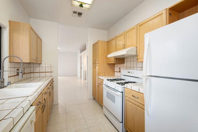 Image 28 of 59 For 51770 Eisenhower Drive