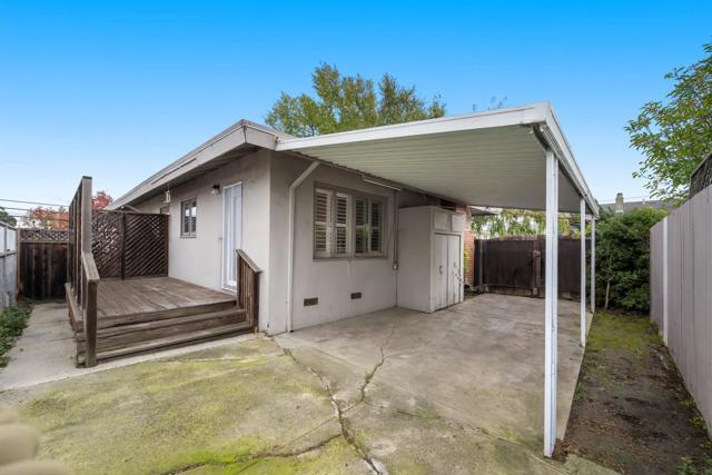 100 W 38th Avenue, San Mateo CA: https://media.crmls.org/mediaz/8d10af3b-ff96-44e3-8691-84f3e2587633.jpg