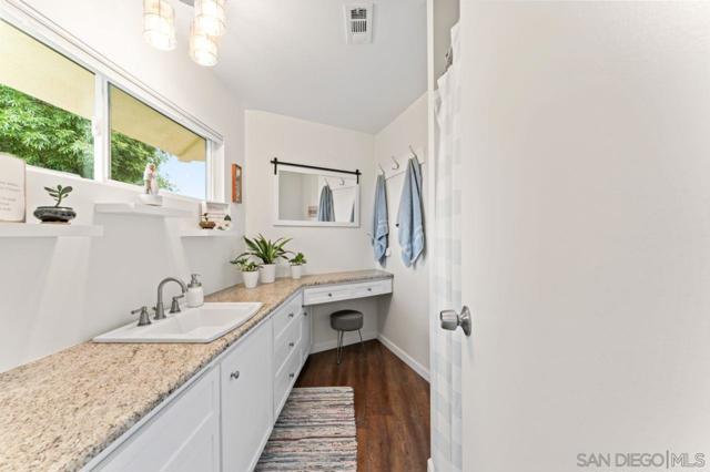 28149 Orange Terrace, Valley Center CA: https://media.crmls.org/mediaz/8d11b5d1-f17e-4b5a-ad83-073e5b5b0b38.jpg