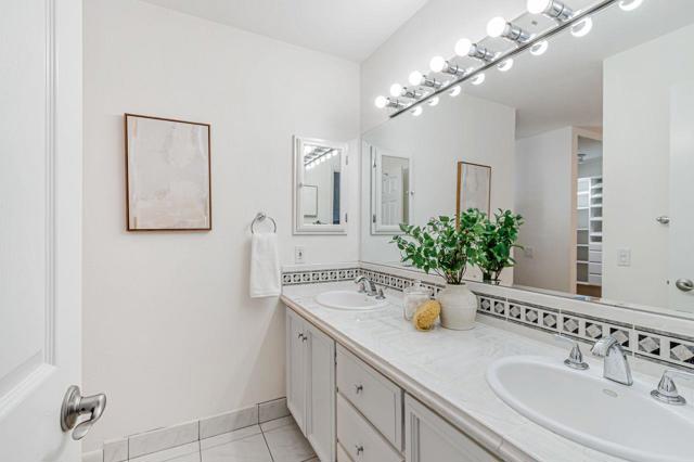 93 Little Bear Way, San Jose CA: https://media.crmls.org/mediaz/8d12f280-d0aa-41af-b56e-11a9ef95beb6.jpg