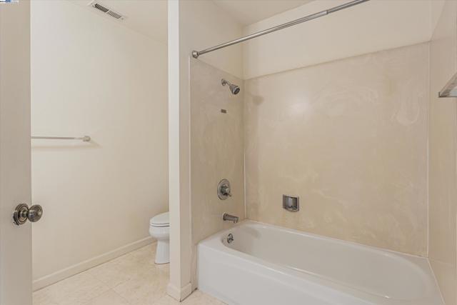 Image 29 of 40 For 1741 Abington Ct