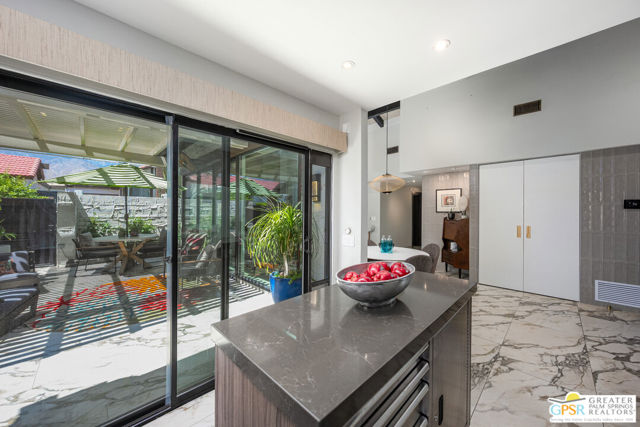 2487 S Gene Autry Trail #A, Palm Springs, CA 92264