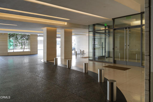 Detail Gallery Image 70 of 74 For 345 E Colorado Bld #302,  Pasadena,  CA 91101 - 3 Beds | 4/1 Baths