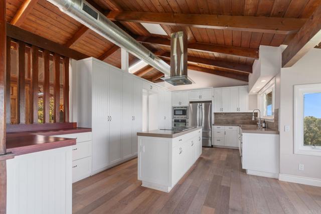 1628 Lone Oak Rd, Vista CA: https://media.crmls.org/mediaz/8d1608a4-e7fd-4d03-a0ed-f2c41f1e2db1.jpg