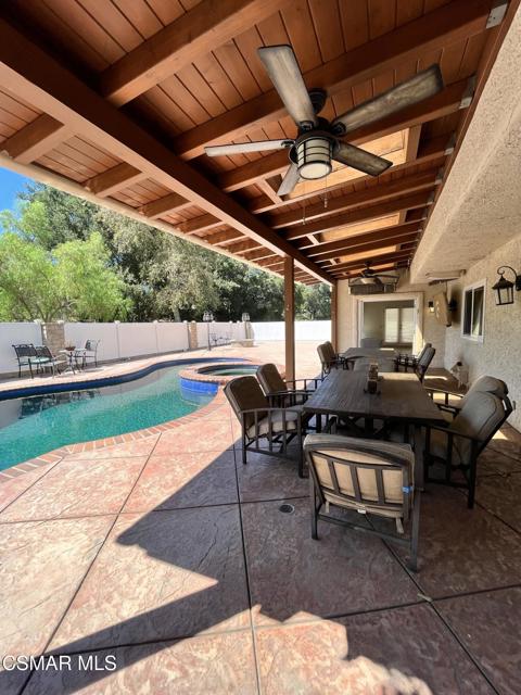 29160 Oakpath Drive, Agoura Hills CA: https://media.crmls.org/mediaz/8d160e1e-b9ba-4fb1-8c7a-2adce0e63a90.jpg