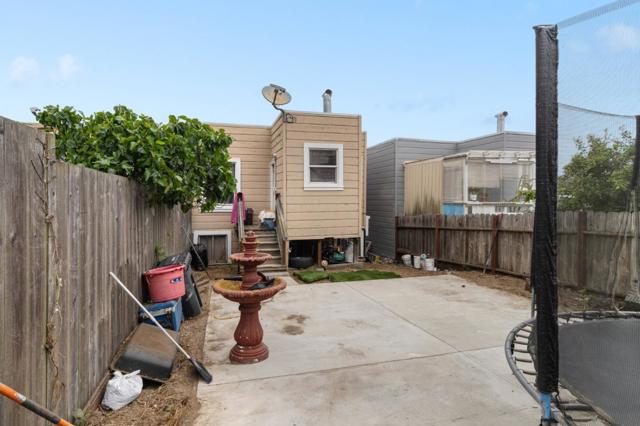 373 Winchester Street, Daly City CA: https://media.crmls.org/mediaz/8d173e6b-b4f5-4bcf-8f73-6930a457c51b.jpg