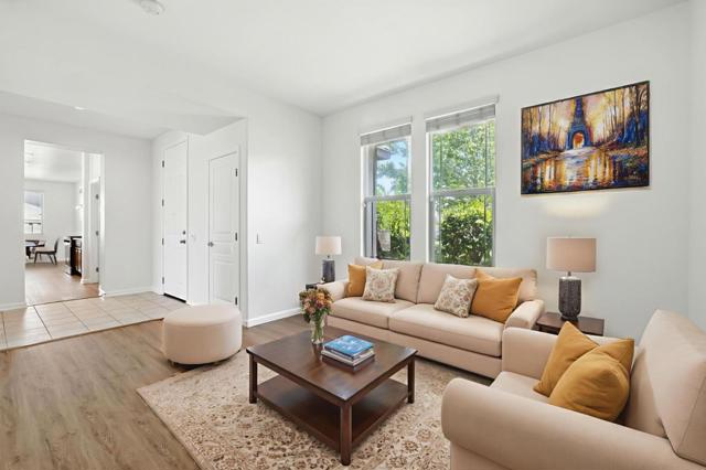 1826 Grand Pheasant Lane, Lincoln CA: https://media.crmls.org/mediaz/8d17590c-f8c1-4471-a57c-5374c8bffb10.jpg