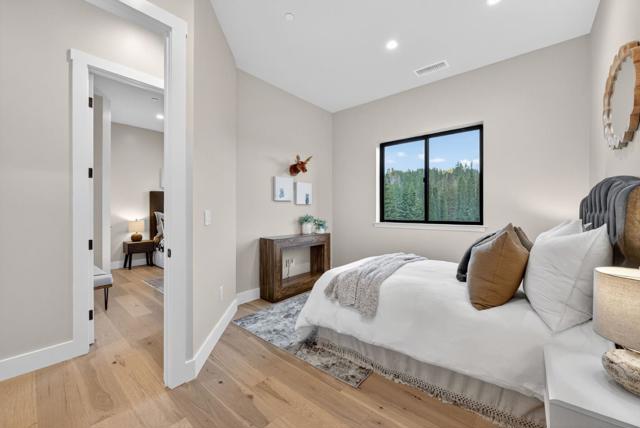 230 Fern Rock Way, Boulder Creek CA: https://media.crmls.org/mediaz/8d175eeb-a29b-4e47-88b3-0c76f5bd9e4e.jpg