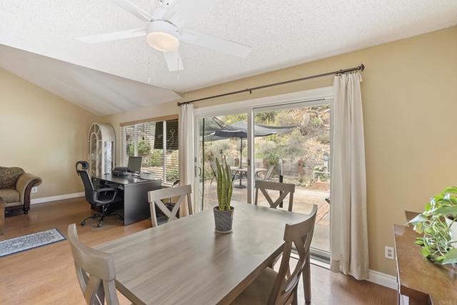 Detail Gallery Image 20 of 36 For 7756 Flanders Dr, San Diego,  CA 92126 - 3 Beds | 2 Baths