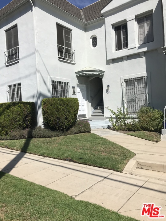 1422 Alvira St, Los Angeles, CA 90035