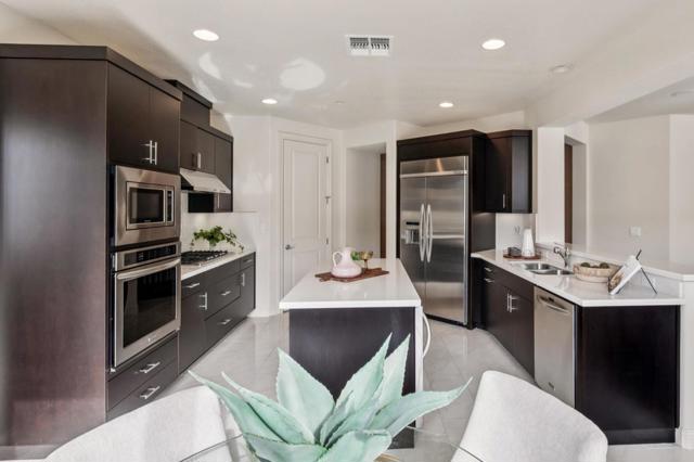 101 Butterweed Lane, Brisbane CA: https://media.crmls.org/mediaz/8d197c59-b9c6-45c1-ae0d-0e5e5ae183b5.jpg