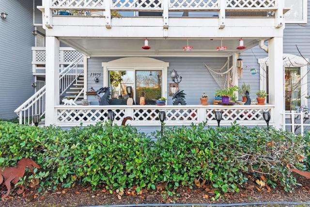 13975 Midland Rd, Poway CA: https://media.crmls.org/mediaz/8d1a0033-c9e3-4b3e-8966-12315da79ce4.jpg
