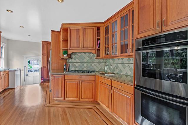 329 Pope Street, Menlo Park CA: https://media.crmls.org/mediaz/8d1aa361-23b9-46ff-8024-7e4ce84e85b4.jpg