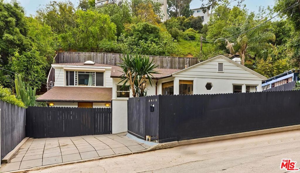 8410 Kirkwood Drive