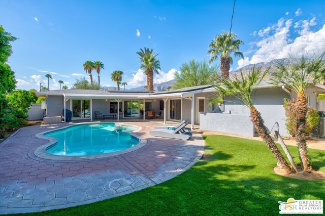 1420 E San Jacinto Way, Palm Springs, CA 92262