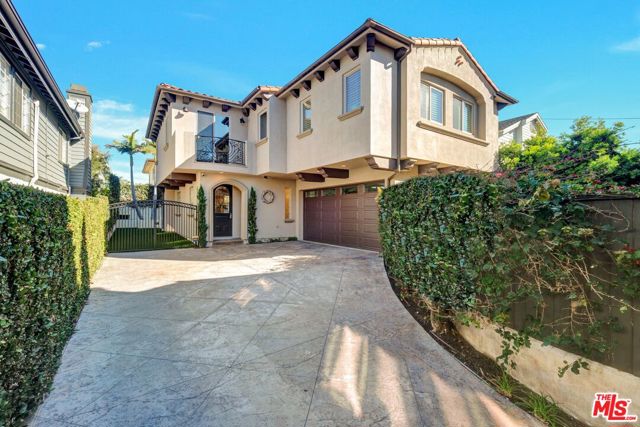2517 Huntington Lane, Redondo Beach, California 90278, 4 Bedrooms Bedrooms, ,3 BathroomsBathrooms,Residential,For Sale,Huntington,25607911 2517 Huntington Lane, Redondo Beach, California 90278, 4 Bedrooms Bedrooms, ,3 BathroomsBathrooms,Residential,For Sale,Huntington,25607911