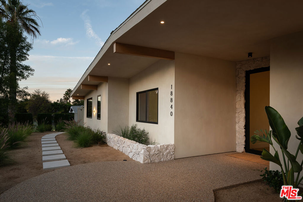 MLS #26856691 image #60