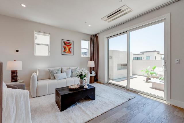 3511 Toomey Place, Santa Clara CA: https://media.crmls.org/mediaz/8d1ed153-60c0-44a9-84e8-b8c1d590da46.jpg