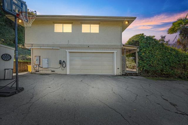 4760 Soquel Creek Road, Soquel CA: https://media.crmls.org/mediaz/8d2001c5-8c4f-4431-a5c2-c3c2438fa2a3.jpg