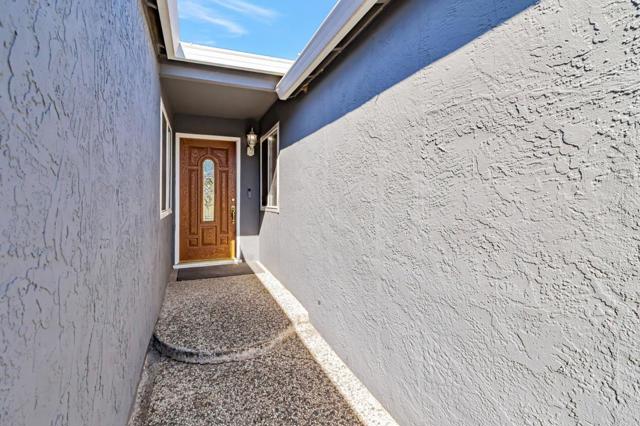 5991 Sorrel Avenue, San Jose CA: https://media.crmls.org/mediaz/8d2061a4-2fec-4dc9-862d-d7f4930134a2.jpg