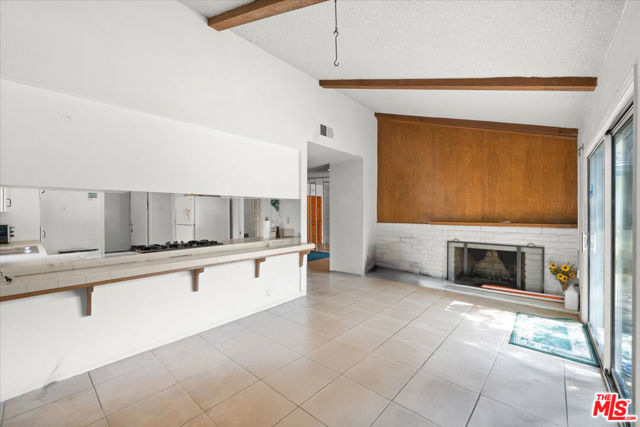 13926 Lakeside Street, Sylmar CA: https://media.crmls.org/mediaz/8d20bd7b-9d28-4f41-be09-21ce5d048bea.jpg