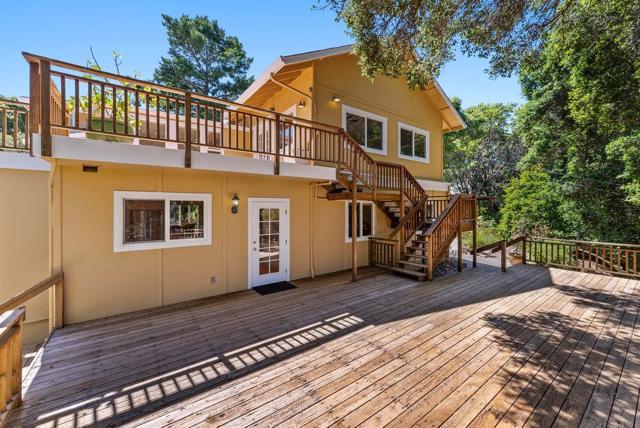825 Skyward Drive, Aptos CA: https://media.crmls.org/mediaz/8d214fee-ceb2-4e48-877c-e7c9a08b6759.jpg