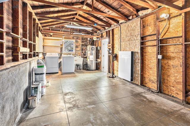 4655 Coronado Ave., San Diego CA: https://media.crmls.org/mediaz/8d22d2c4-e698-4c13-aab9-5ca94fd51740.jpg
