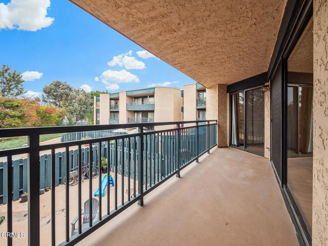 Detail Gallery Image 32 of 39 For 4499 via Marisol #217,  Los Angeles,  CA 90042 - 2 Beds | 2 Baths