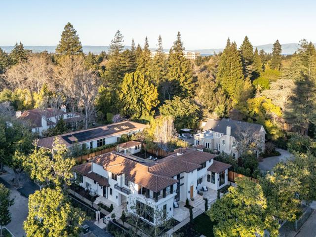 1307 University Avenue, Palo Alto CA: https://media.crmls.org/mediaz/8d2370b8-834a-4b9f-a9da-38d60b166362.jpg