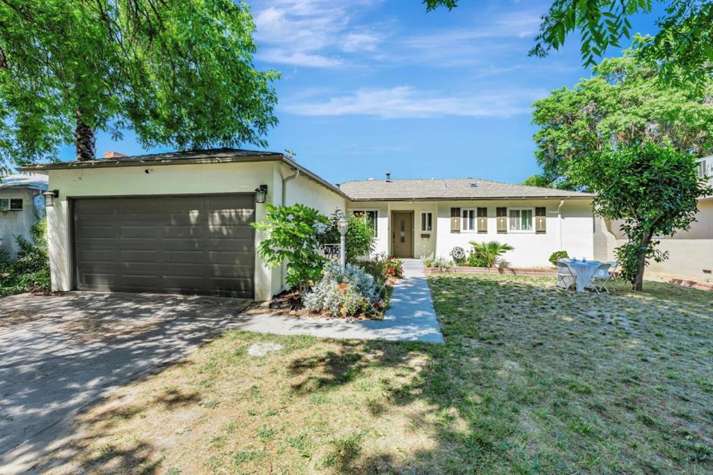 2105 Geneva Drive