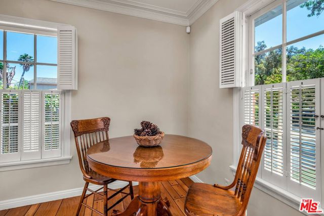 3 Bed Home for Sale in Sherman Oaks, California