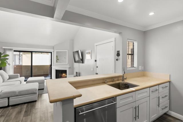 Detail Gallery Image 11 of 23 For 2920 Briarwood Rd #G11,  Bonita,  CA 91902 - 2 Beds | 1 Baths