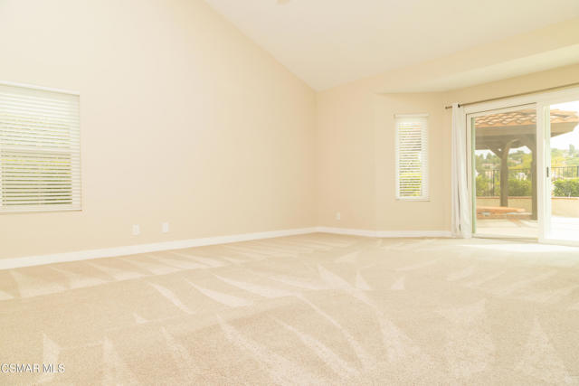3154 Provence Place, Thousand Oaks CA: https://media.crmls.org/mediaz/8d2668bd-6663-4ab9-b2ca-f249161fc386.jpg