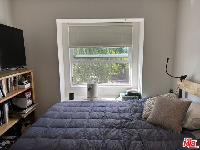 1064 Minoru Drive, San Jose CA: https://media.crmls.org/mediaz/8d2784e8-d3c9-46e7-9316-668c446e73d0.jpg