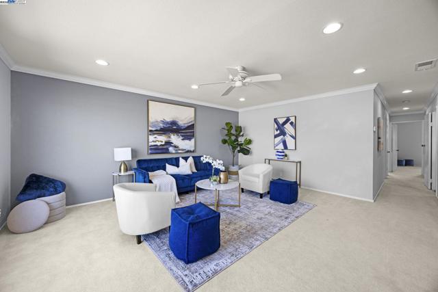 334 Oxford Street, Hayward CA: https://media.crmls.org/mediaz/8d279572-9f11-4356-9a72-28edcd83d1ca.jpg
