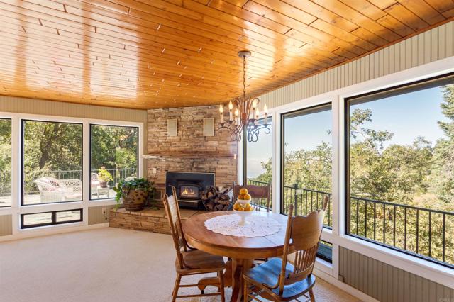 Detail Gallery Image 11 of 36 For 22209 Crestline Rd, Palomar Mountain,  CA 92060 - 3 Beds | 1/1 Baths