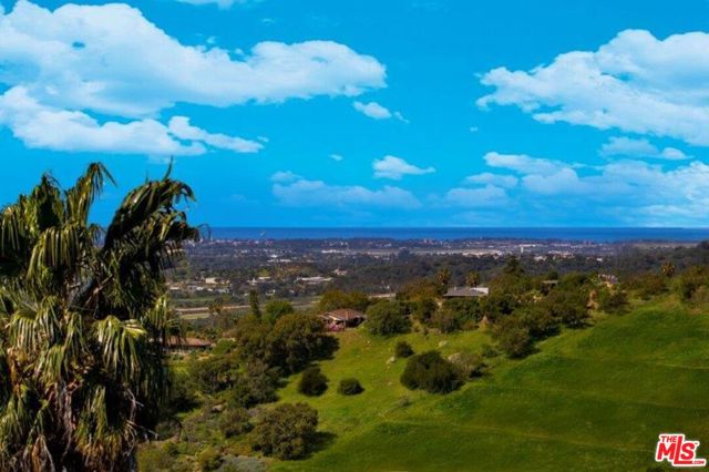 3756 FOOTHILL ESTATE (Private Lane) Road, Santa Barbara CA: https://media.crmls.org/mediaz/8d27c5c4-ad16-4a88-9571-cd0f09e1c319.jpg