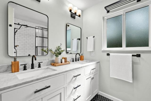 360 Tabor Drive, Scotts Valley CA: https://media.crmls.org/mediaz/8d27f7fb-ef3c-47bf-ab48-e40bab9119c3.jpg