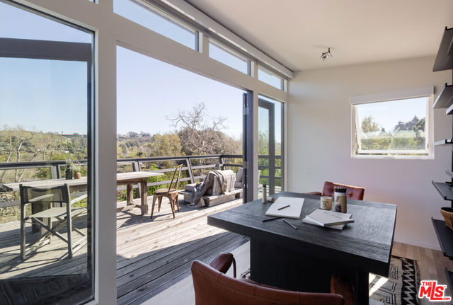 Image 24 of 34 For 6009 Bonsall Drive