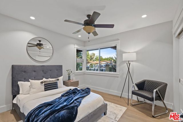 23309 Ladrillo Street, Woodland Hills CA: https://media.crmls.org/mediaz/8d291a02-04e4-497e-85b1-ec2d5d170da2.jpg