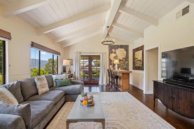15315 Kennedy Road, Los Gatos CA: https://media.crmls.org/mediaz/8d298abe-2808-4631-bf38-1358cae6a22a.jpg