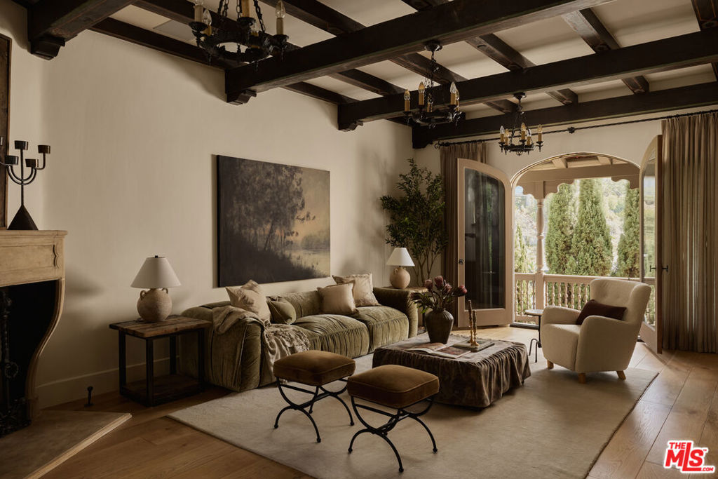 1588 Viewsite Drive — Mediterranean