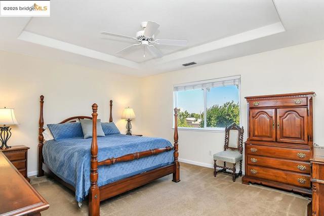 4746 Mammouth Lane, Oakley CA: https://media.crmls.org/mediaz/8d2a53b7-3a6e-4326-8b37-7d96fe75c00a.jpg