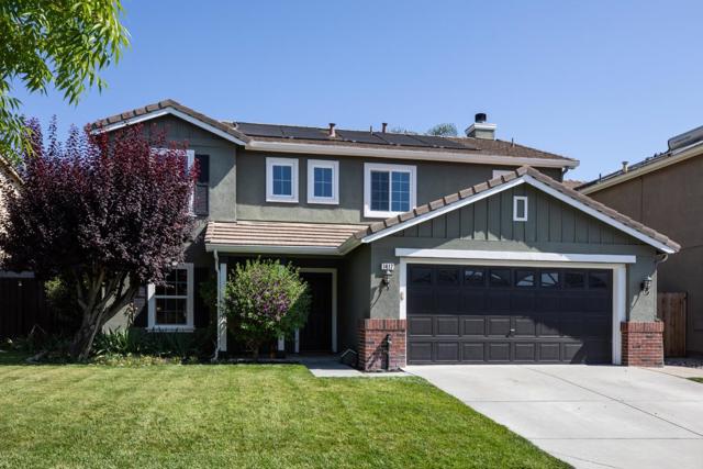 1417 Briarberry Lane, Gilroy CA: https://media.crmls.org/mediaz/8d2c3842-9060-46fc-b072-b1452b7679ea.jpg