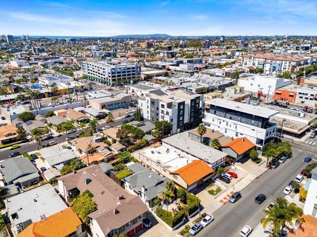 3760 Grim Avenue, San Diego CA: https://media.crmls.org/mediaz/8d2c4136-228c-476a-bea6-82b4c4178f05.jpg