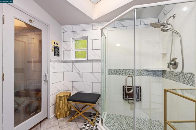 716 Gelston Pl, El Cerrito CA: https://media.crmls.org/mediaz/8d2d1901-d826-40f4-bdf0-3184eff00e4e.jpg