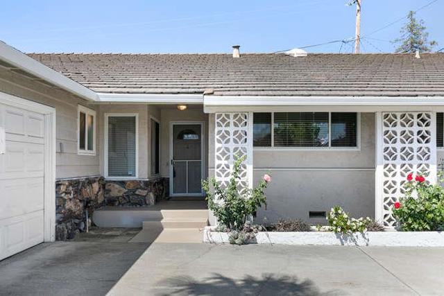 3339 Elgin Lane, San Jose CA: https://media.crmls.org/mediaz/8d2d47a0-c1a0-47db-bf31-9c981d715dfe.jpg