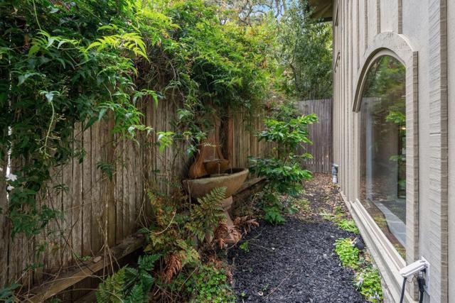 5 NE of 4th on Lopez, Carmel CA: https://media.crmls.org/mediaz/8d2d4b3c-1eeb-4721-a0cf-4f71e7ad8e61.jpg